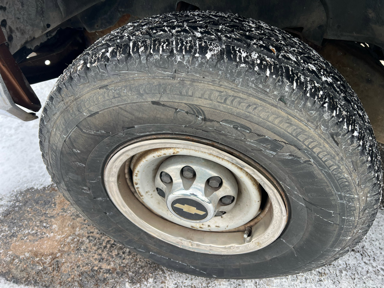 Used 1989 Chevrolet Silverado 3500 4x4 Extended Cab image 15