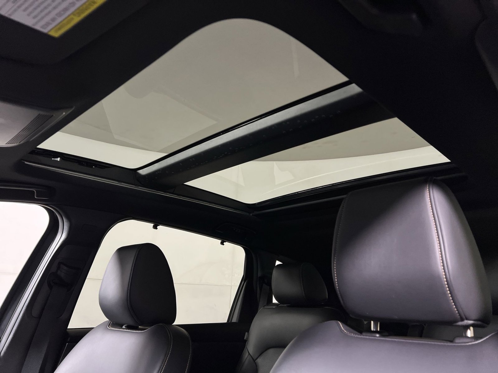 Used 2024 MAZDA CX-90 3.3 Turbo S w/ Premium Package image 24