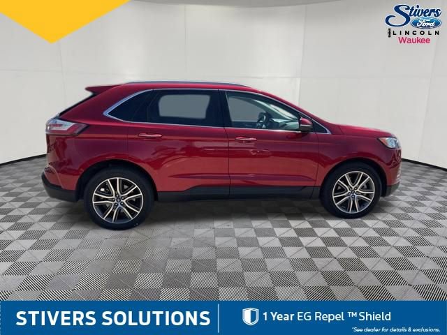 Used 2021 Ford Edge Titanium w/ Class II Trailer Tow Package AWD/4WD image 5