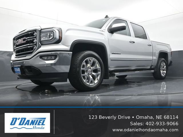 Used 2017 GMC Sierra 1500 SLT w/ SLT Preferred Package AWD/4WD image 9