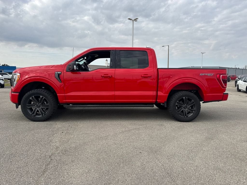 Used 2022 Ford F150 XLT w/ Equipment Group 302A High AWD/4WD image 3