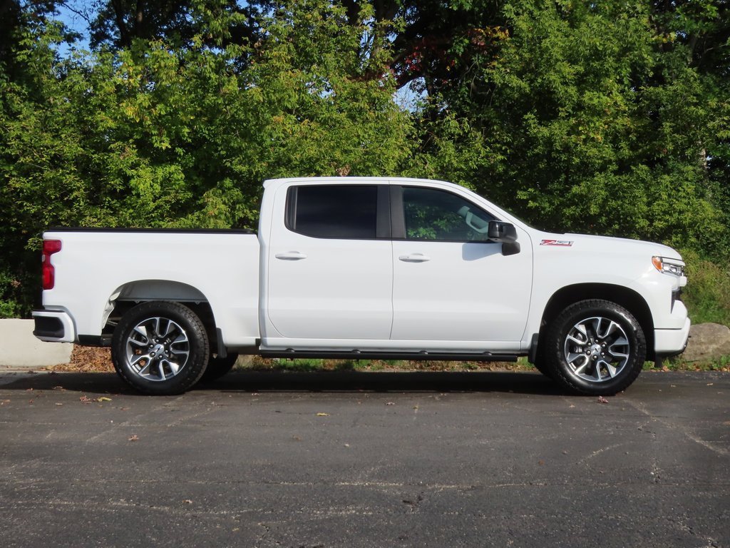 Used 2024 Chevrolet Silverado 1500 RST w/ Convenience Package II image 2