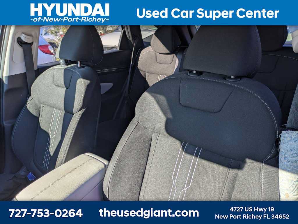Certified 2024 Hyundai Tucson SEL FWD image 3