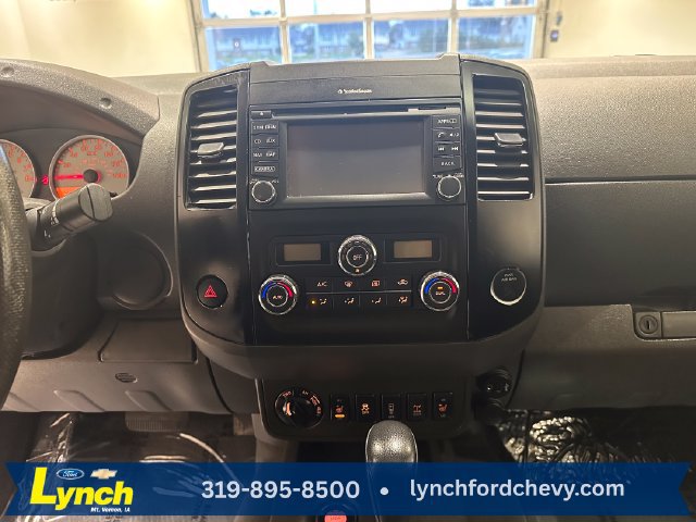 Used 2020 Nissan Frontier PRO-4X w/ Pro-4x Utility Package AWD/4WD image 11