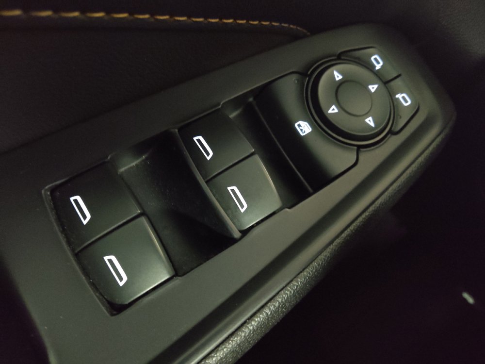 Used 2019 Chevrolet Traverse LS FWD image 27