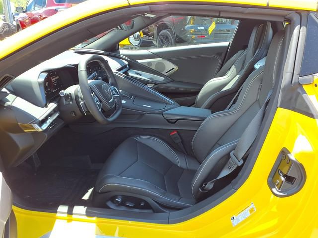 Used 2025 Chevrolet Corvette Stingray Preferred Conv w/ Z51 Performance Package RWD image 17