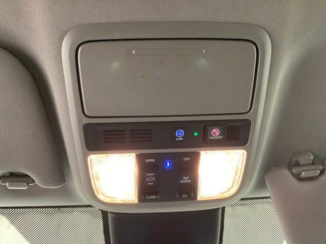 Used 2024 Honda Odyssey Elite image 23