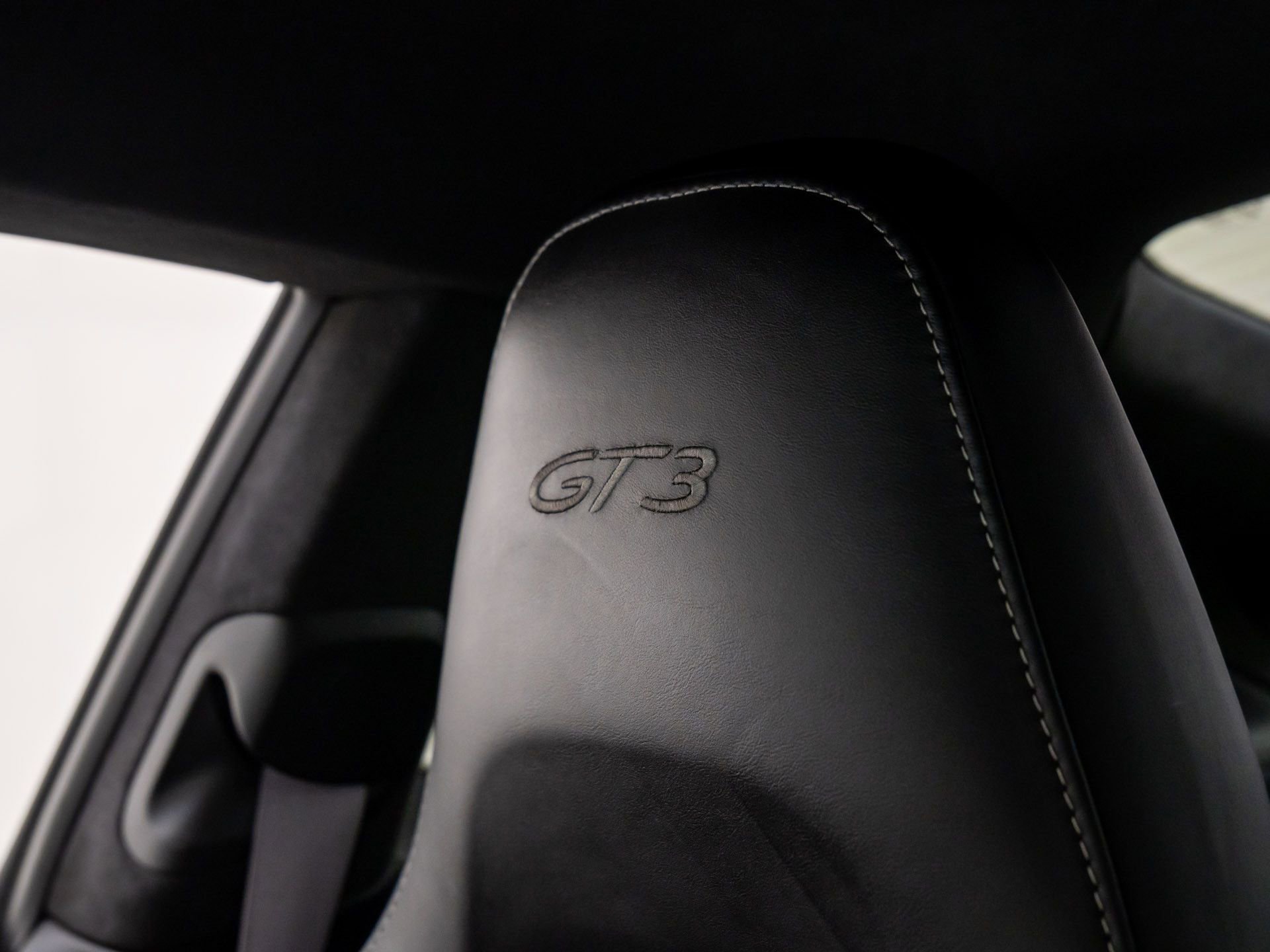 Used 2015 Porsche 911 GT3 image 33