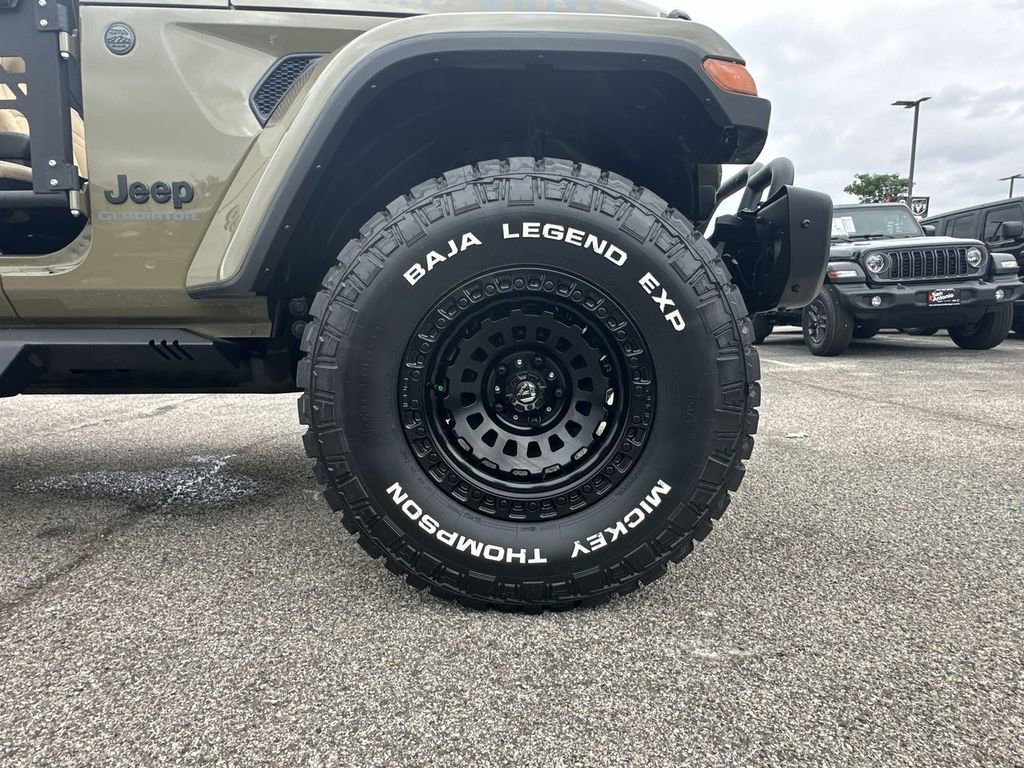 New 2026 Jeep Gladiator Willys AWD/4WD image 36