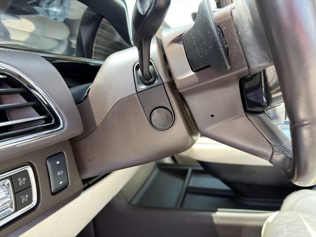 Used 2023 Lincoln Navigator Black Label AWD/4WD image 47