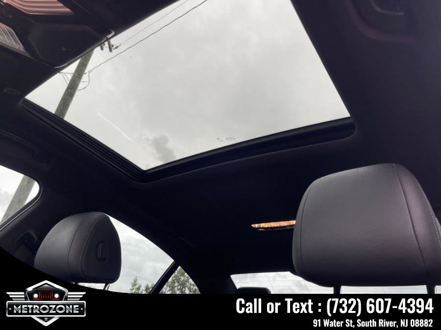 Used 2017 BMW 540i xDrive w/ Driving Assistance Package image 28