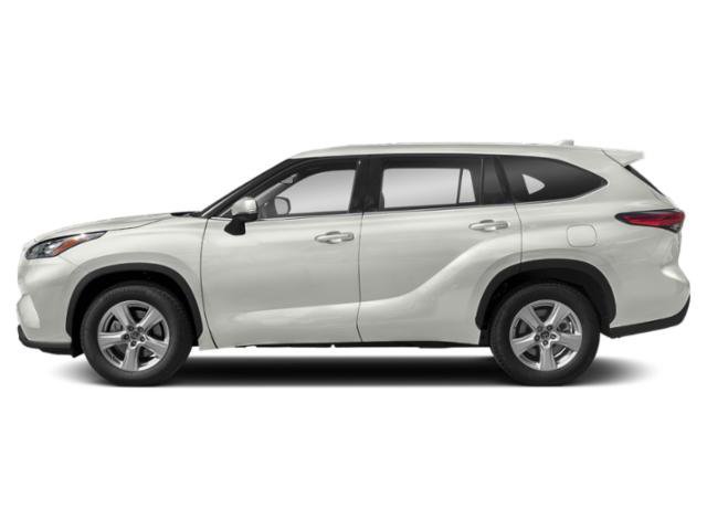 Used 2021 Toyota Highlander LE AWD/4WD image 3