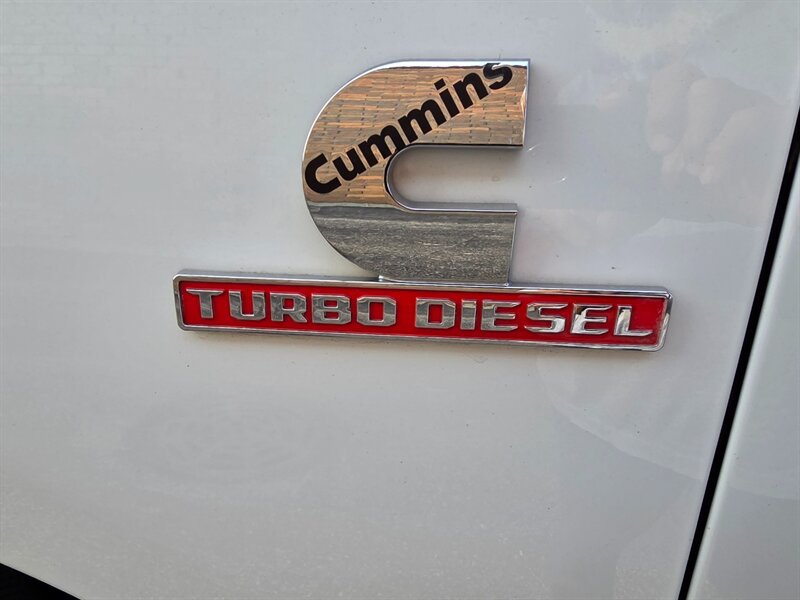 Used 2022 RAM 3500 Tradesman w/ Chrome Appearance Group AWD/4WD image 34