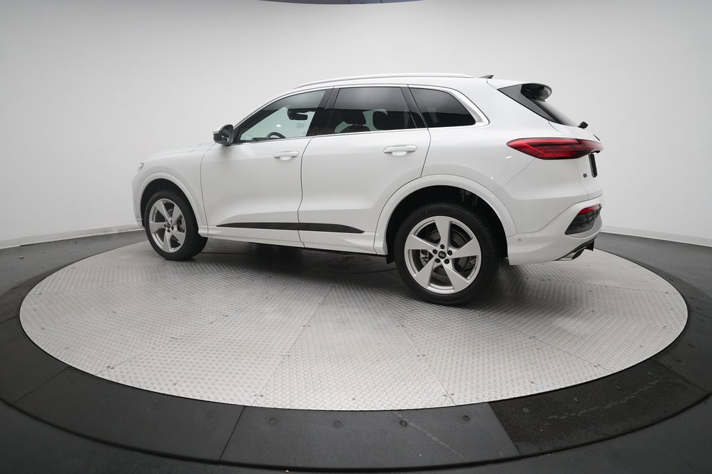 Used 2025 Audi Q5 Premium Plus w/ Premium Plus image 9