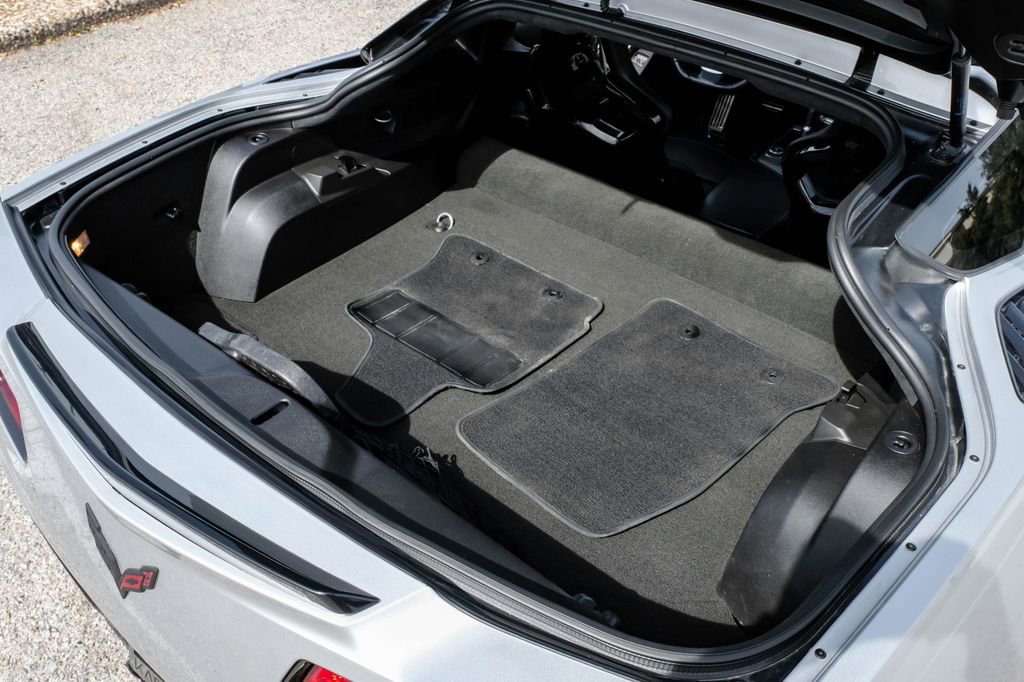 Used 2017 Chevrolet Corvette Stingray Coupe w/ 3LT Preferred Equipment Group image 43