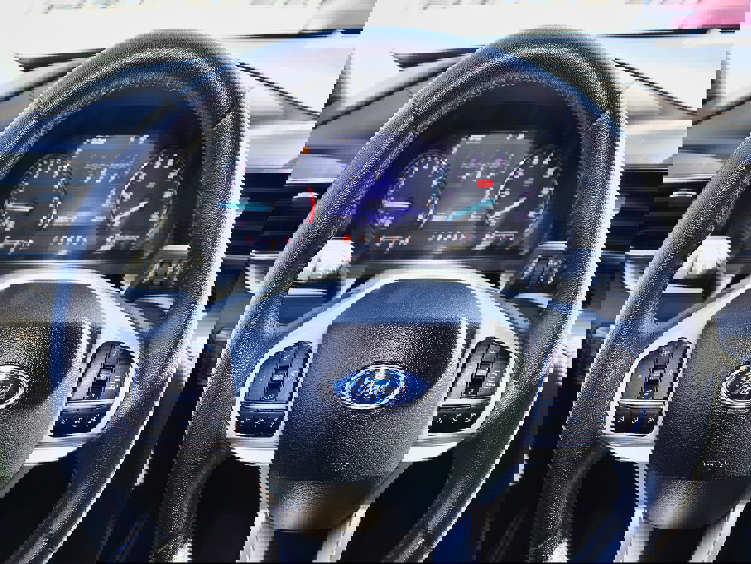 Used 2024 Ford Explorer XLT w/ Equipment Group 202A image 24