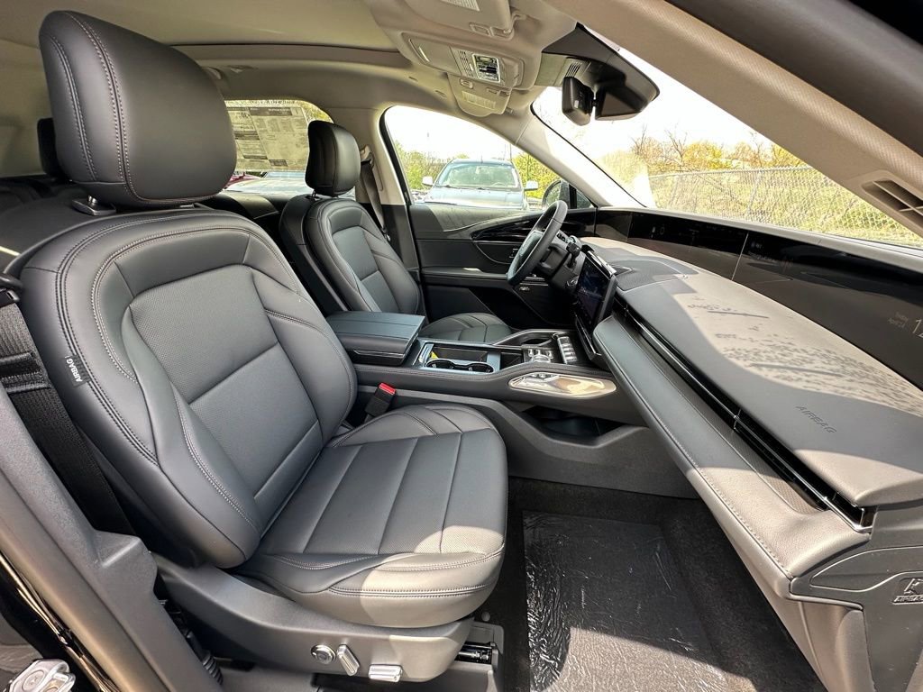 New 2026 Lincoln Nautilus Premier w/ Equipment Group 102A AWD/4WD image 24