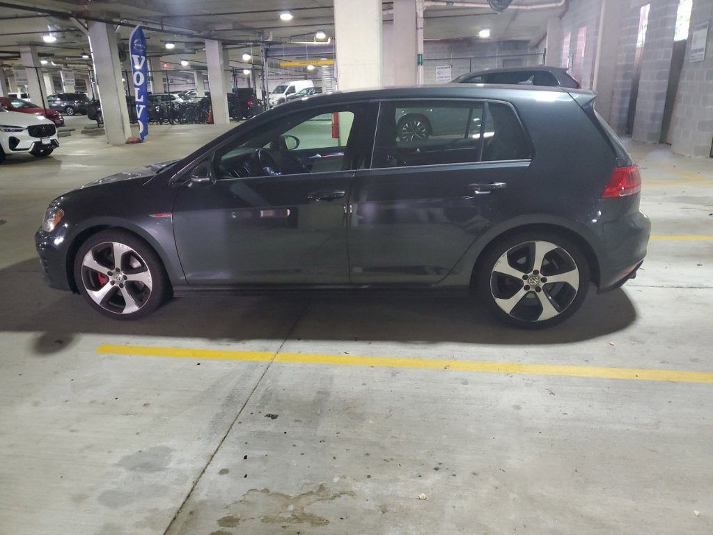 Used 2016 Volkswagen GTI S FWD image 3
