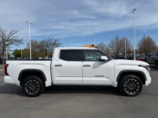 Used 2025 Toyota Tundra Limited AWD/4WD image 5