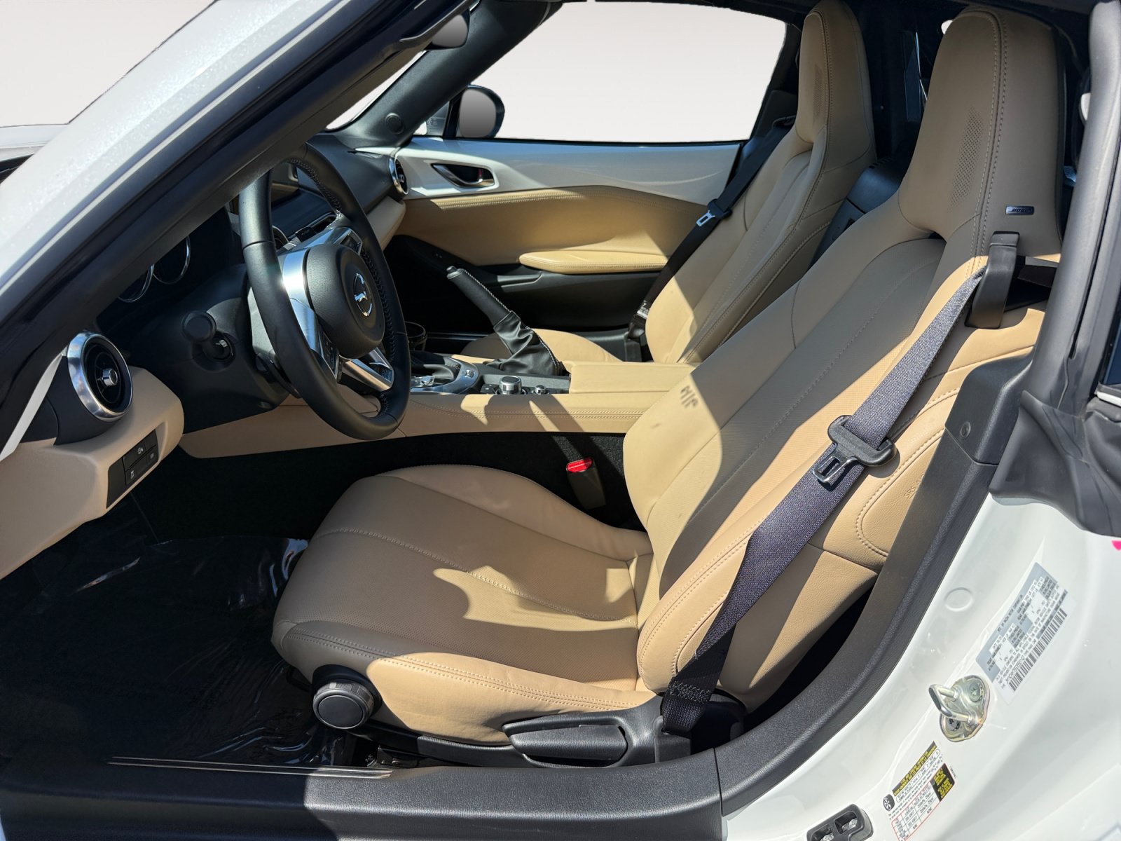 Certified 2025 MAZDA MX-5 Miata RF Grand Touring w/ Appearance Package RWD image 10