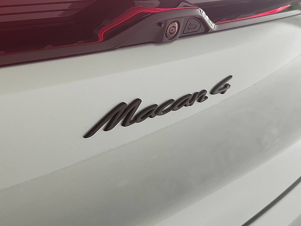 New 2026 Porsche Macan 4 Electric AWD/4WD image 27