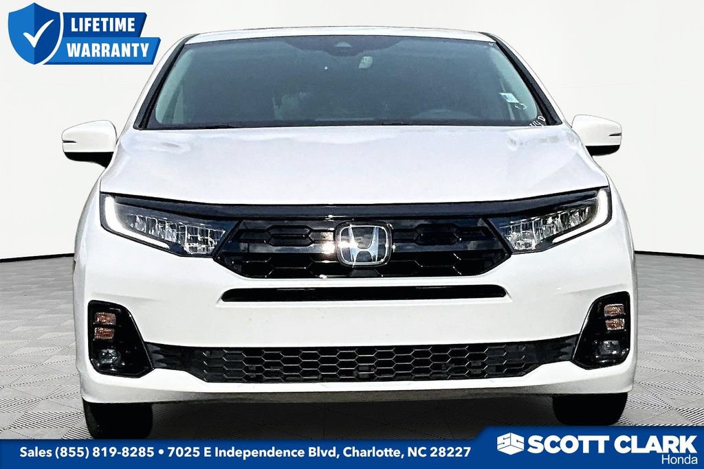 Used 2025 Honda Odyssey Elite image 2
