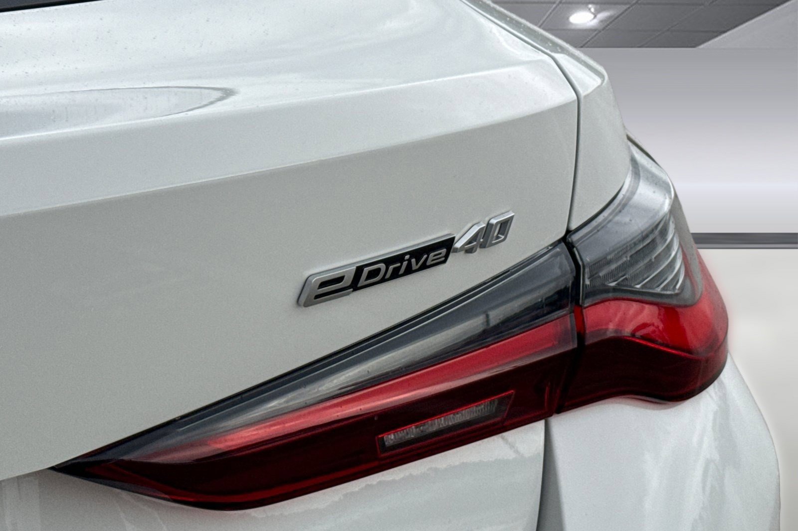 Used 2022 BMW i4 eDrive40 w/ Premium Package image 12