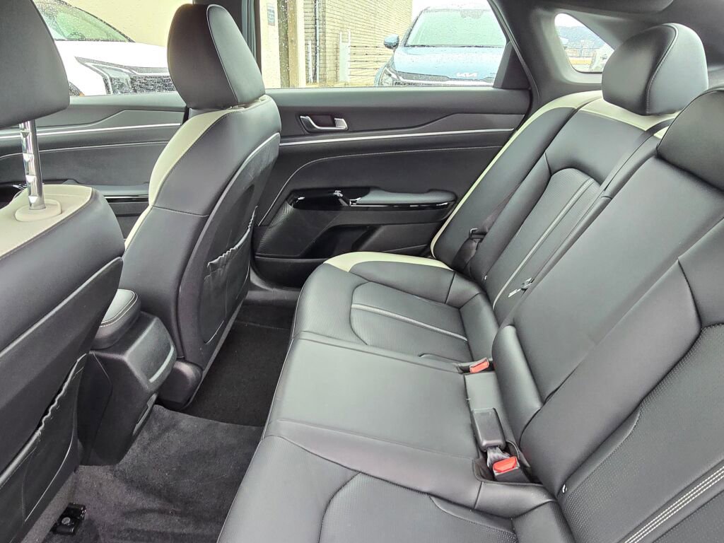 Used 2025 Kia K5 GT-Line FWD image 18