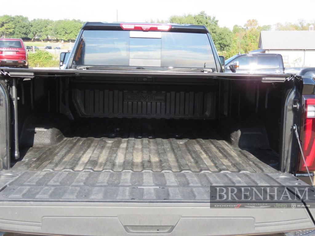 Used 2025 GMC Sierra 3500 Denali w/ Technology Package image 24