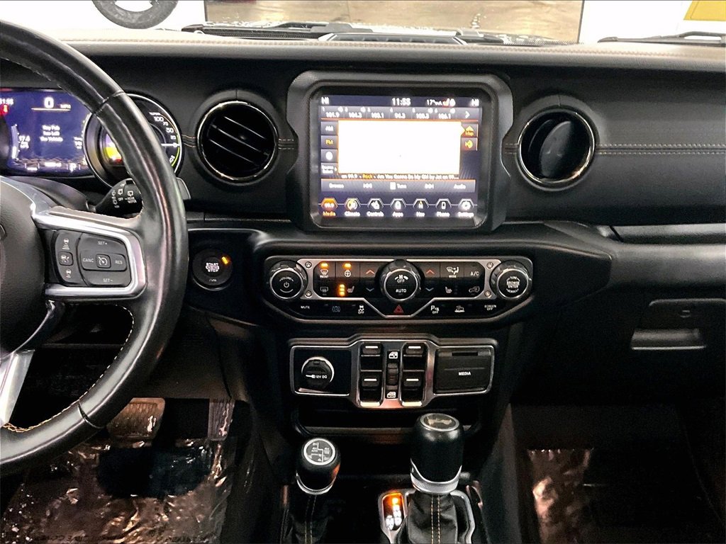 Used 2022 Jeep Wrangler Unlimited Sahara image 18