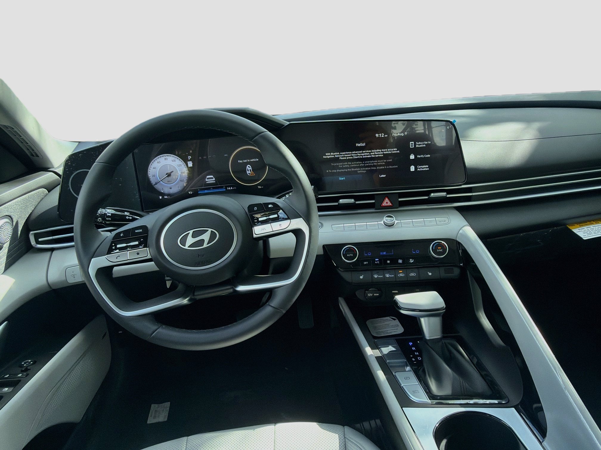 New 2026 Hyundai Elantra Limited FWD image 15