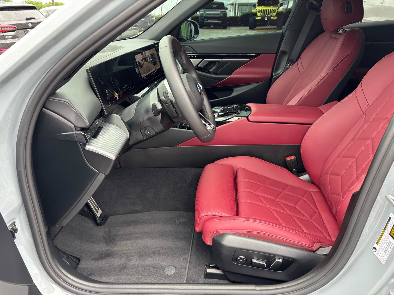 Used 2026 BMW 530i w/ M Sport Package RWD image 14