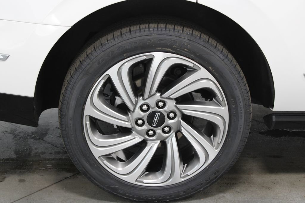 Used 2023 Lincoln Navigator Reserve image 13