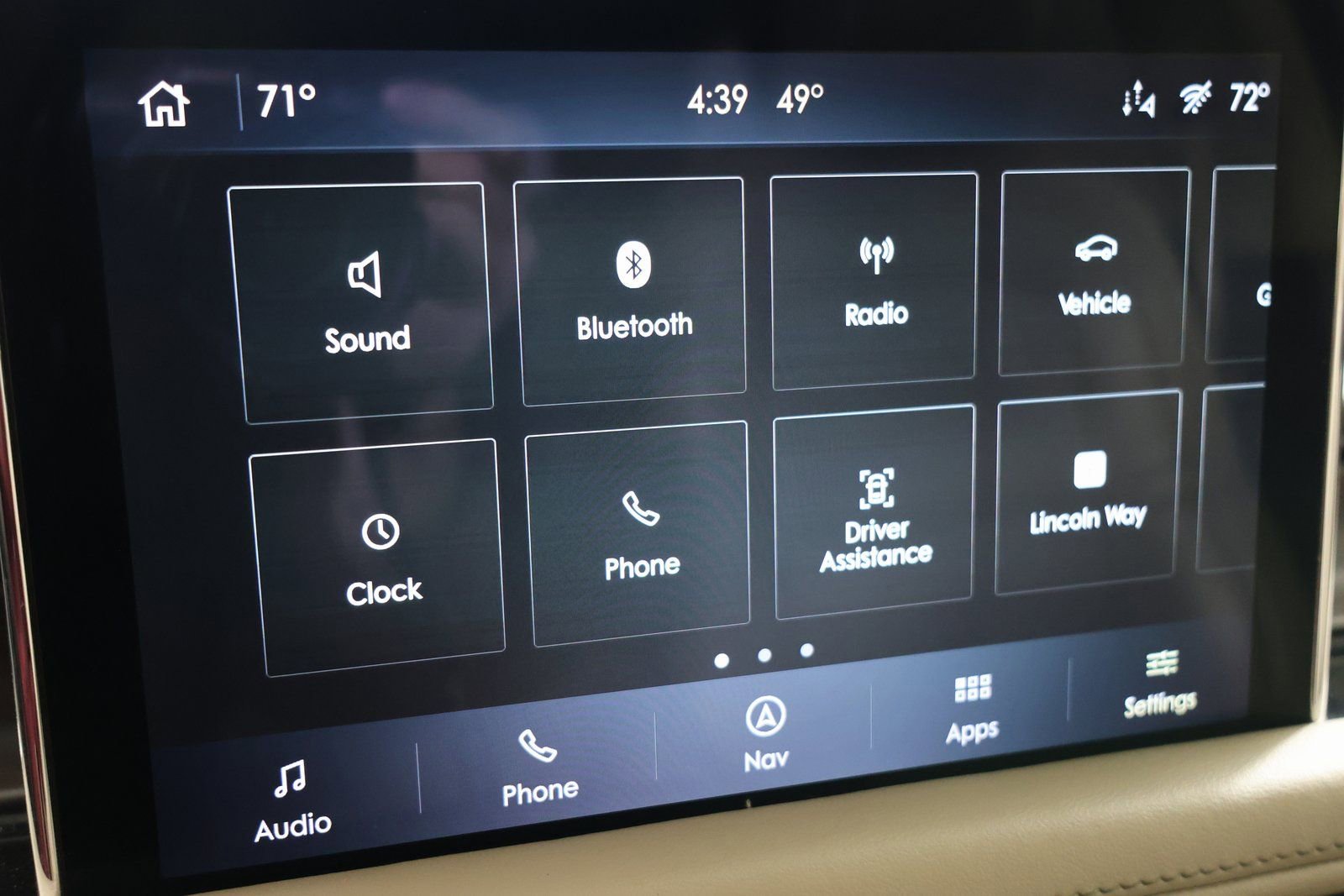 Used 2021 Lincoln Aviator Reserve w/ Class IV Trailer Tow Package image 48