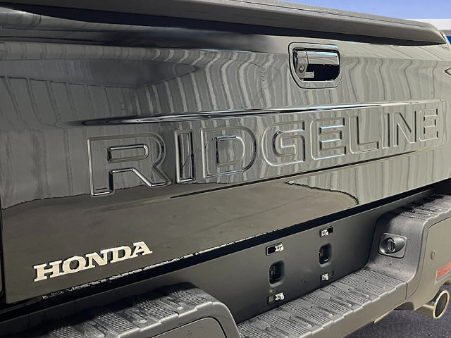 New 2026 Honda Ridgeline Black Edition image 6