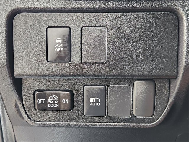 Used 2022 Toyota Tacoma SR5 image 21