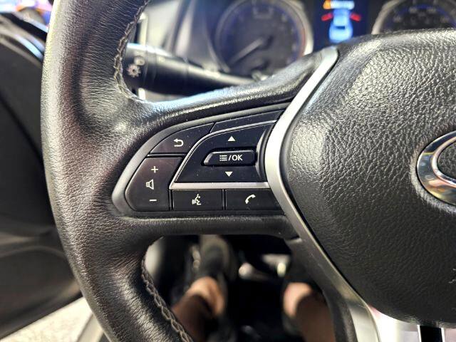 Used 2019 INFINITI Q60 3.0t Luxe w/ Essential Package image 14