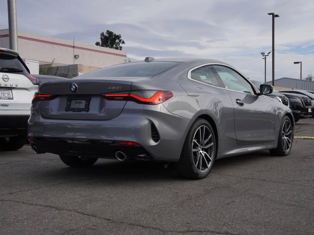 Used 2025 BMW 430i Coupe image 4