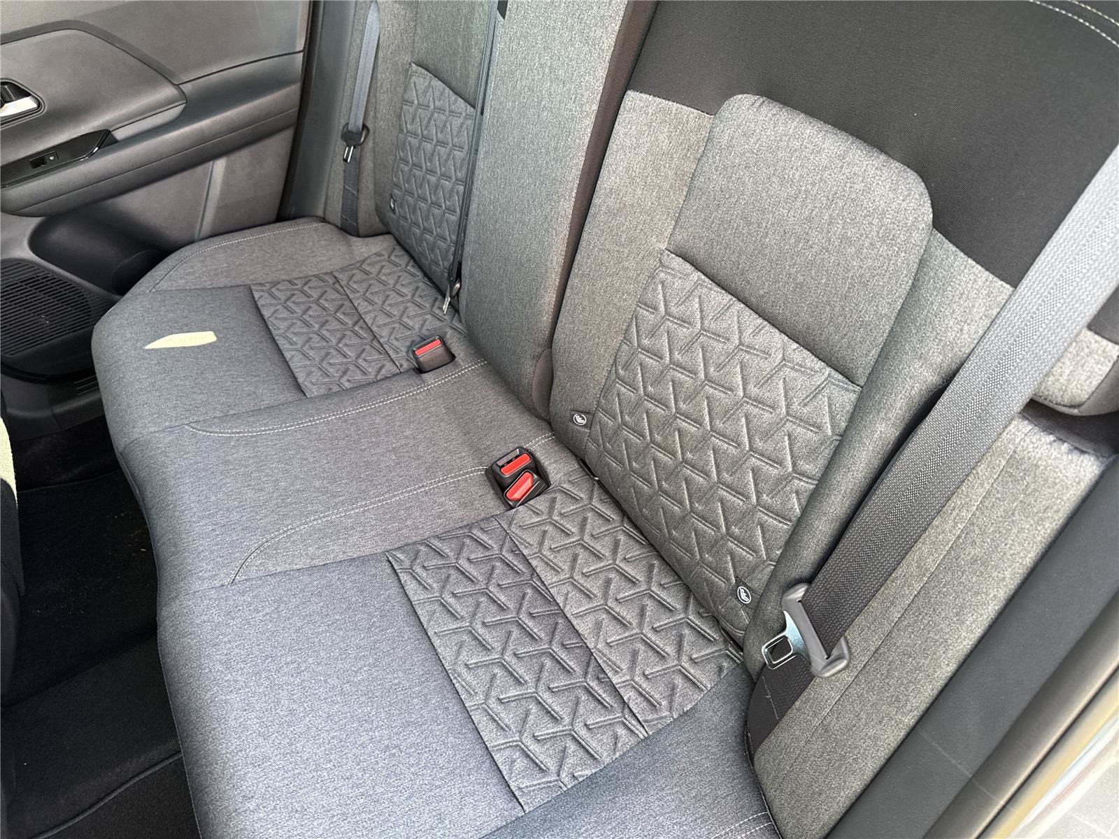 New 2026 Nissan Kicks SV w/ Interior Electronics Package FWD image 30