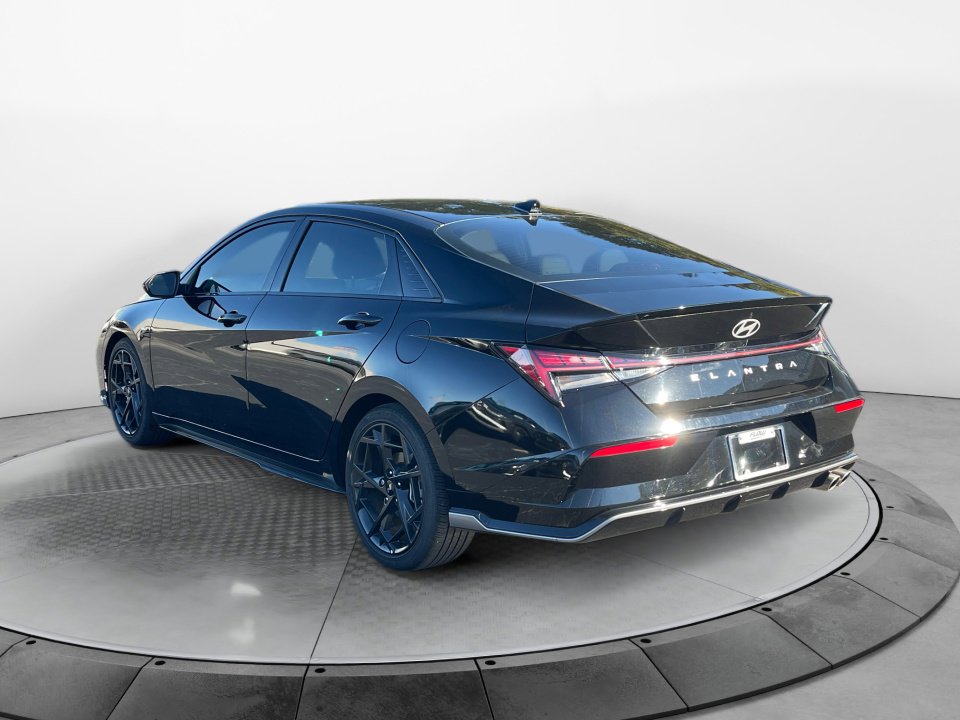 Certified 2025 Hyundai Elantra N Line image 5
