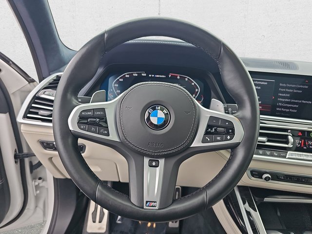 Used 2021 BMW X7 M50i w/ Dynamic Handling Package image 21