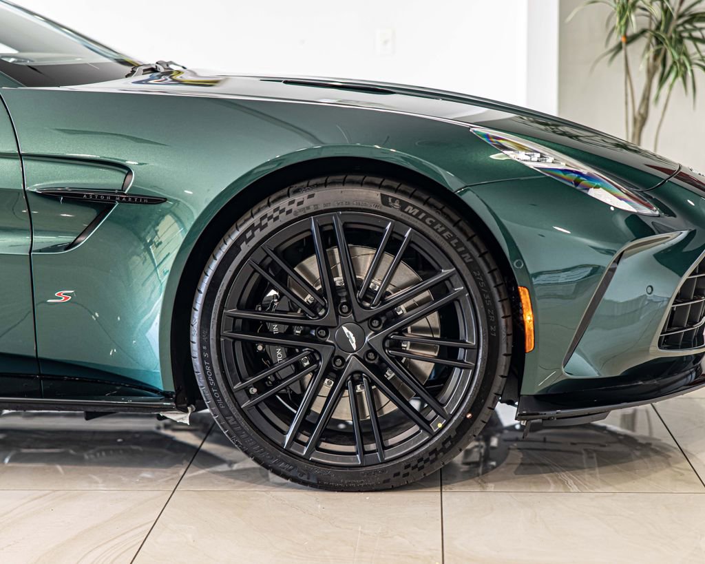 New 2026 Aston Martin V8 Vantage S RWD image 10