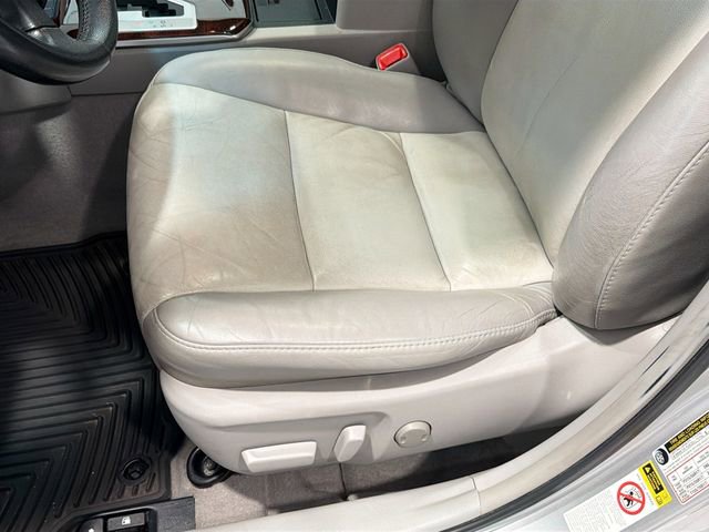 Used 2012 Toyota Camry XLE image 14