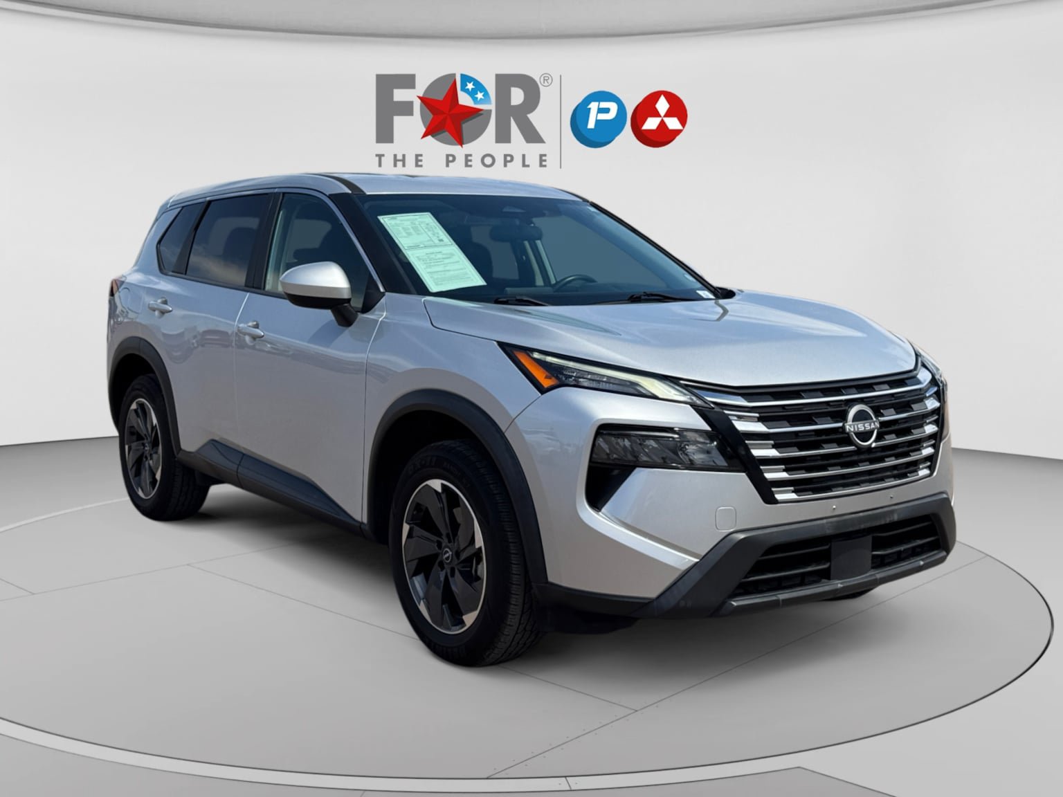 Used 2024 Nissan Rogue SV FWD image 7