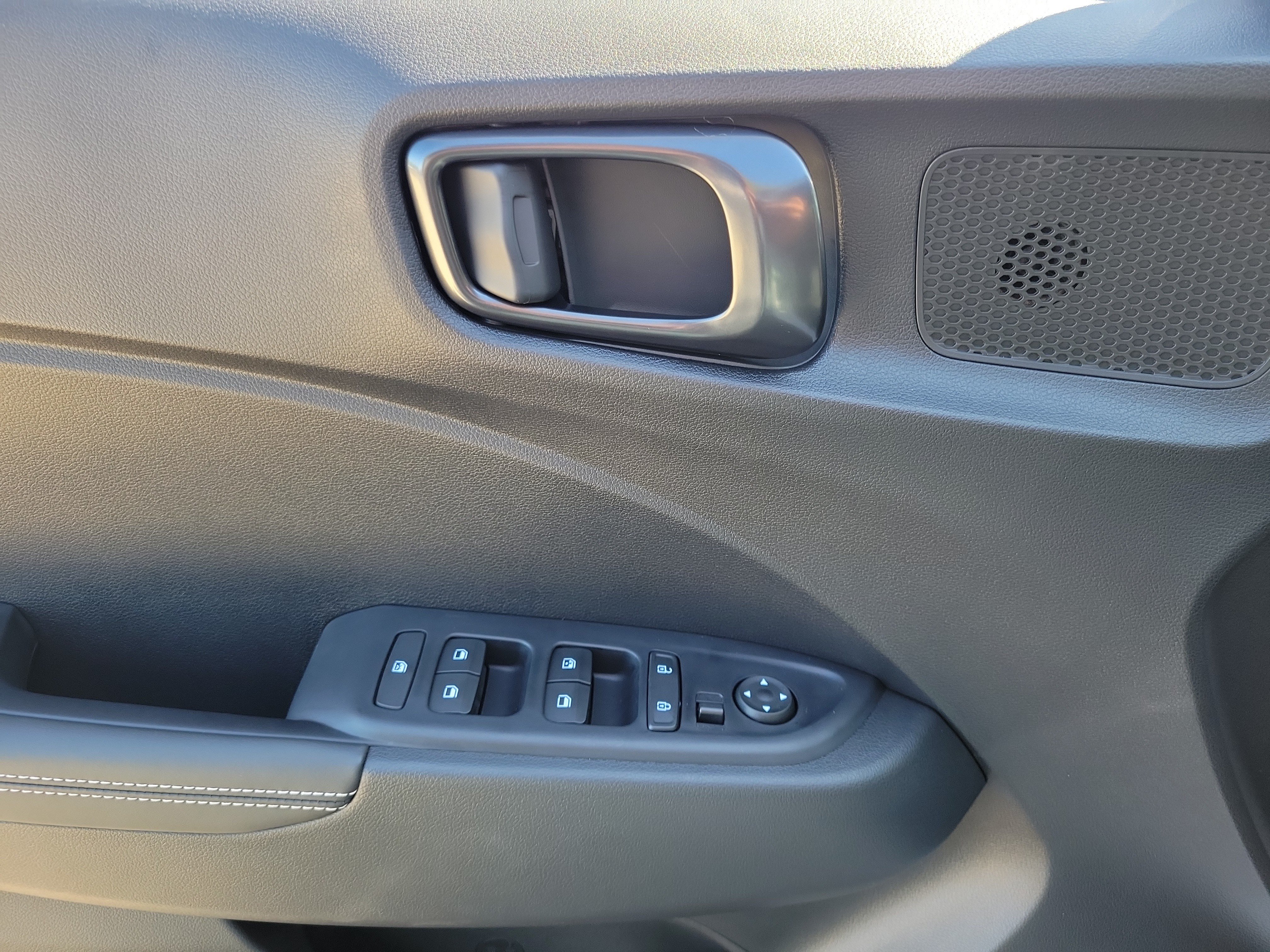 New 2026 Hyundai Venue SEL FWD image 17