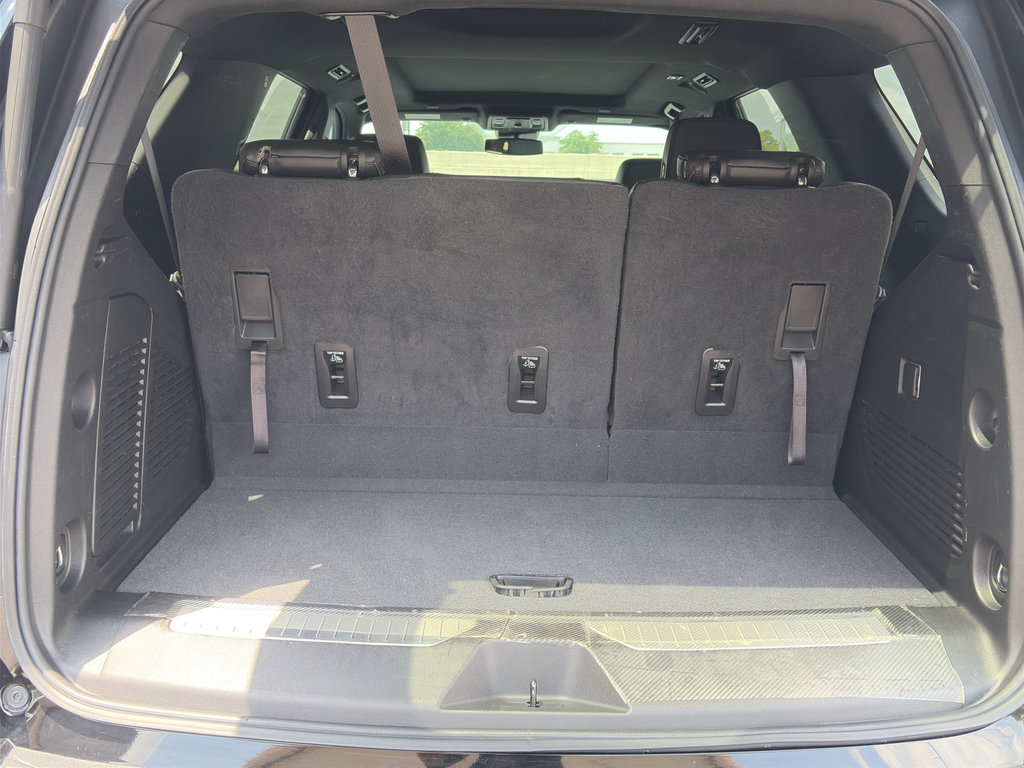 Used 2023 Chevrolet Tahoe RST AWD/4WD image 7