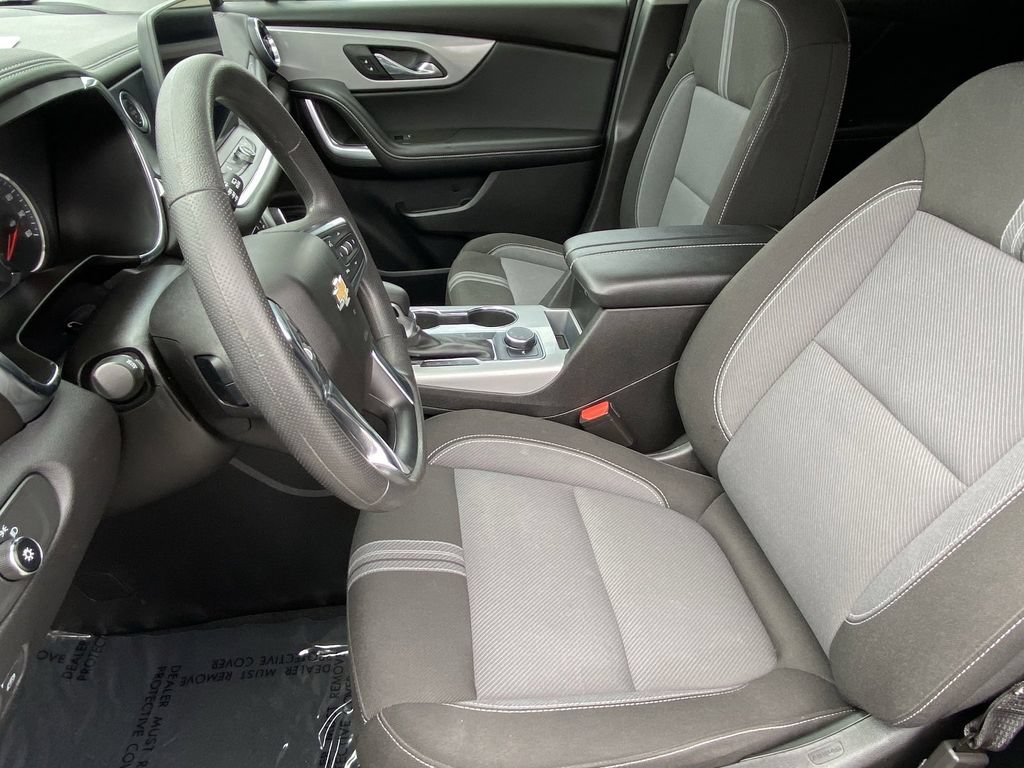 Used 2025 Chevrolet Blazer LT FWD image 22