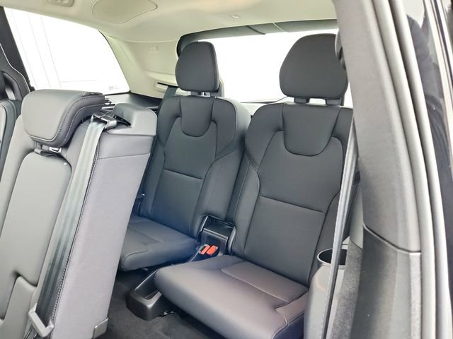 New 2026 Volvo XC90 B6 Plus w/ Protection Package Premier image 29