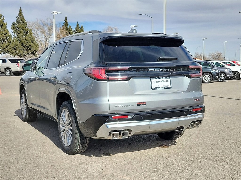 New 2026 GMC Acadia Denali w/ Super Cruise Package image 8