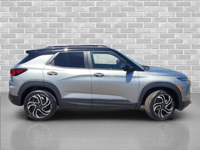 New 2026 Chevrolet TrailBlazer RS w/ Convenience Package FWD image 4